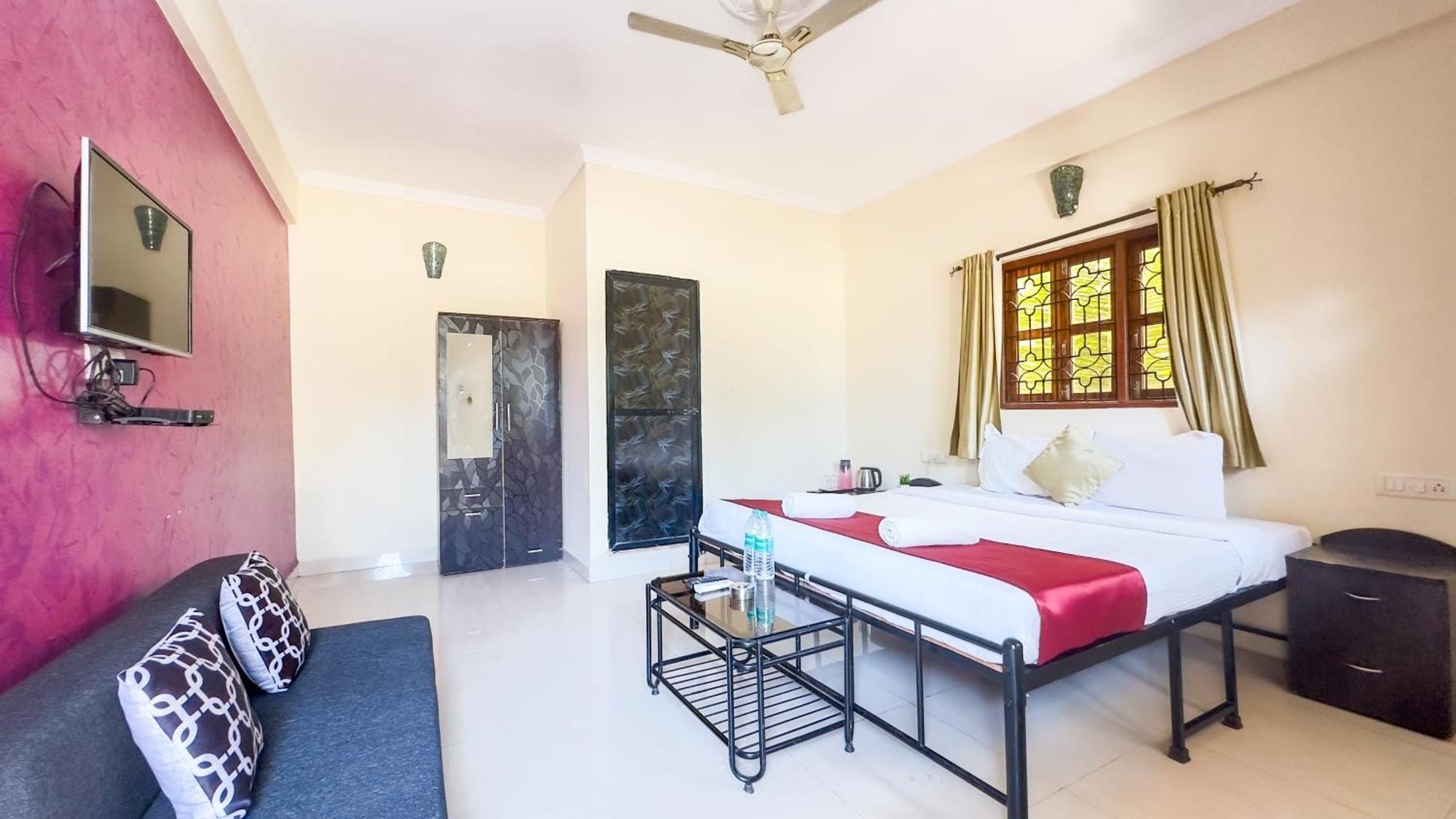 Hotel Leela Inn Candolim Marmagao Exteriör bild