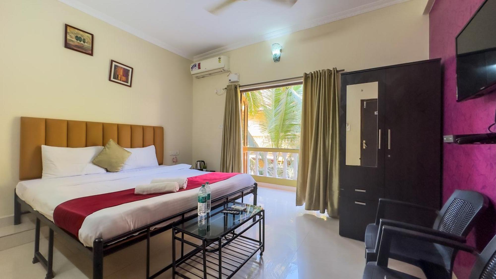 Hotel Leela Inn Candolim Marmagao Exteriör bild