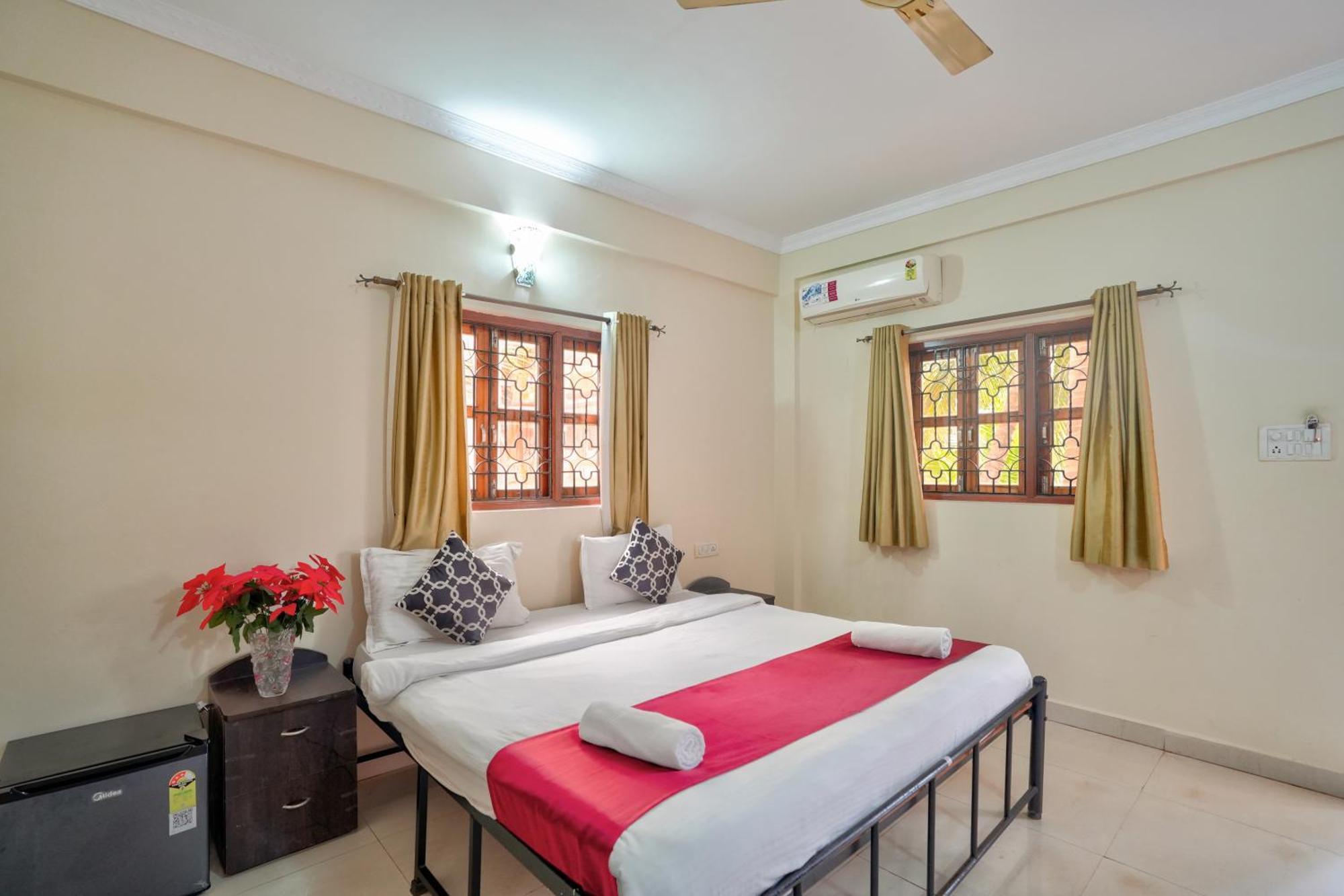 Hotel Leela Inn Candolim Marmagao Exteriör bild